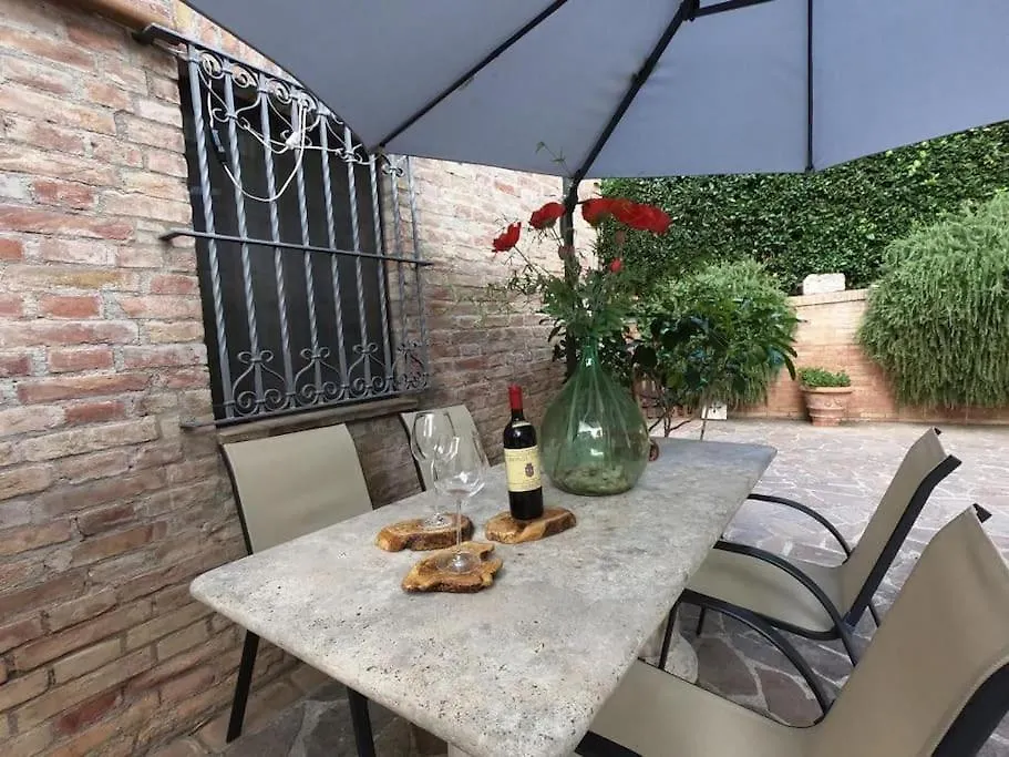 Casa Lazzaro Al Centro Di Siena Villa Holiday home