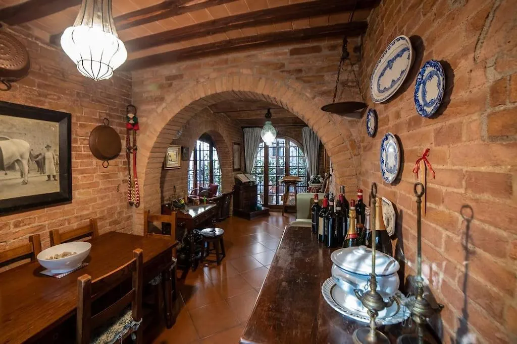 Holiday home Casa Lazzaro Al Centro Di Siena Villa