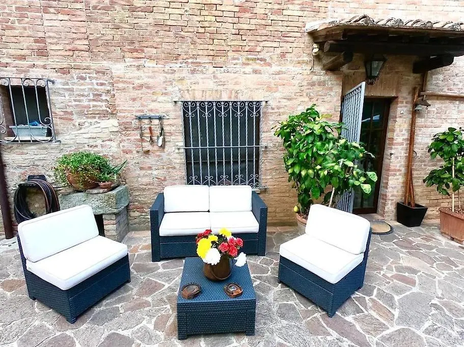 Holiday home Casa Lazzaro Al Centro Di Siena Villa Italy